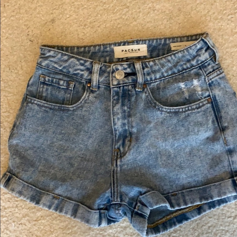 Pacsun light washed shorts